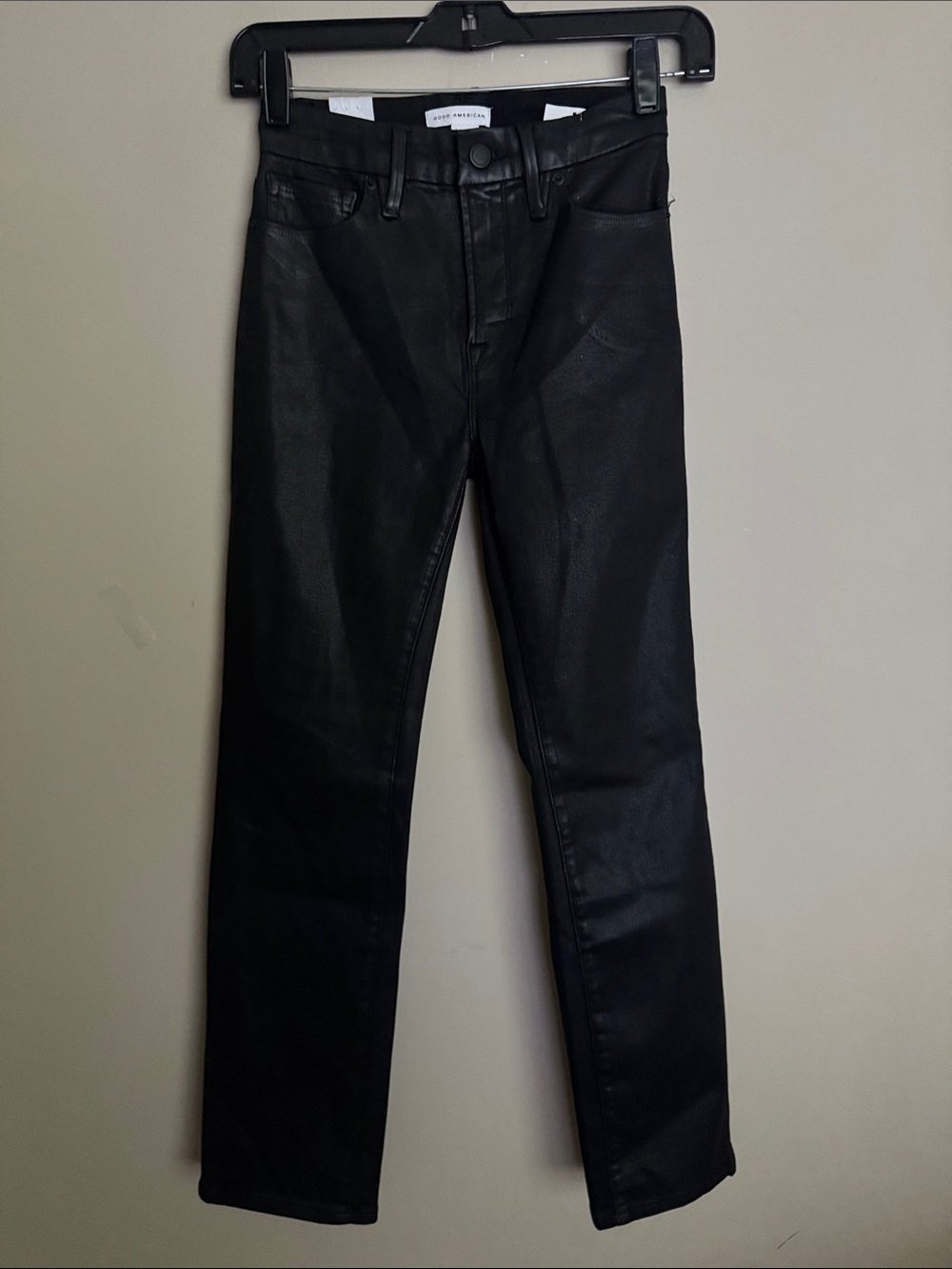 NWOT-Good American Good Legs Straight Faux Leather, Black, size 00/24